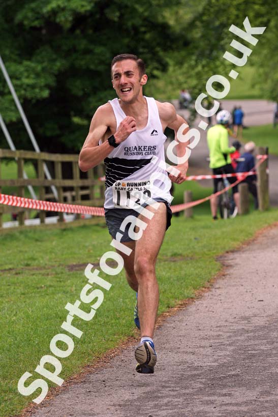 Raby Castle 10k, County Durham. Photo: David T. Hewitson/Sports for All Pics